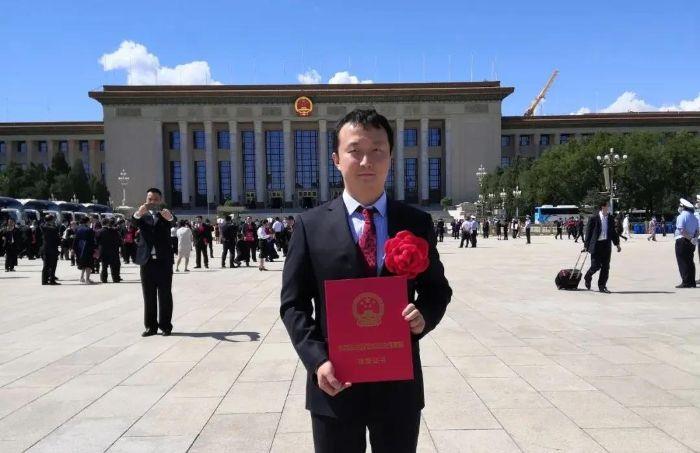 三峡集团杨鹏获天下抗击新冠肺炎疫情先进个人、天下优异共产党员称呼 