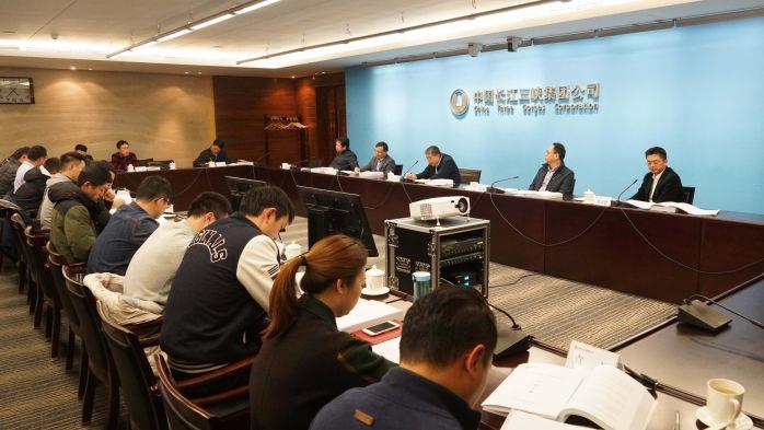 青年员工要在长江大；；ぶ杏绿糁氐６嘧餍⑺ 