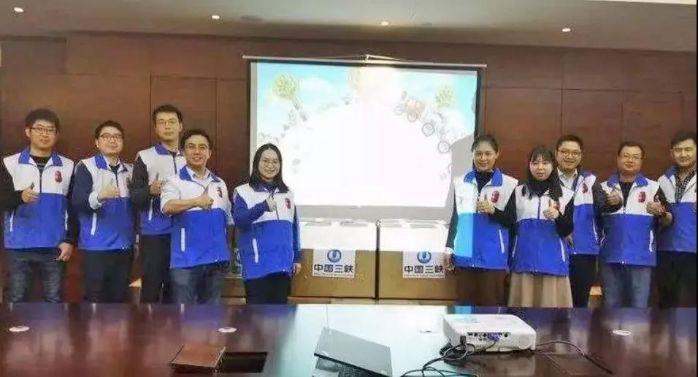 暖冬行动|今年冬天，，，因爱而暖 