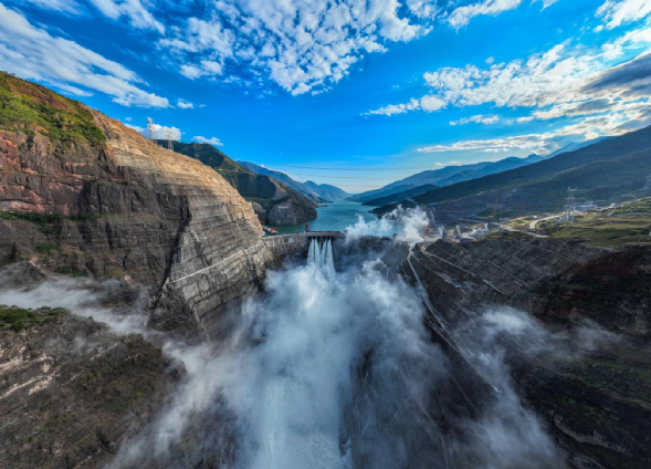 央企西南片区青年精神素养提升工程推进会在三峡集团白鹤滩水电站召开 