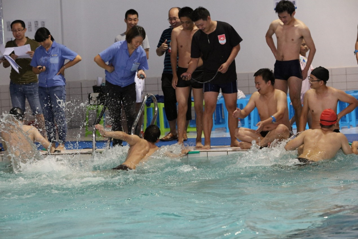 乌东德工程建设部组织开展2017年水上趣味运动会 