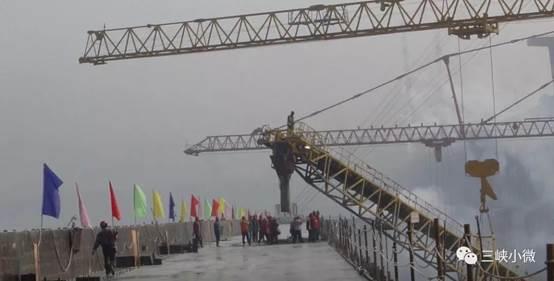 三峡巾帼绽青春——专访三峡集团科技治理部副主任李晶华 