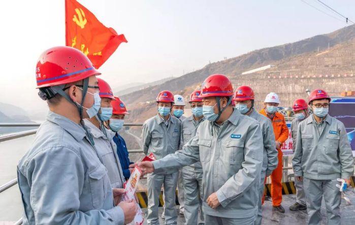 提振“决战决胜，，务期必成”的精气神 高标准高质量实现首批机组投产发电目的 