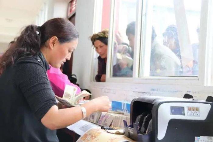 三周年，，，这个年轻团队带着梦想扬帆启航 