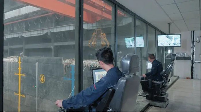 “吃”进生涯垃圾 “吐”出绿色电能 