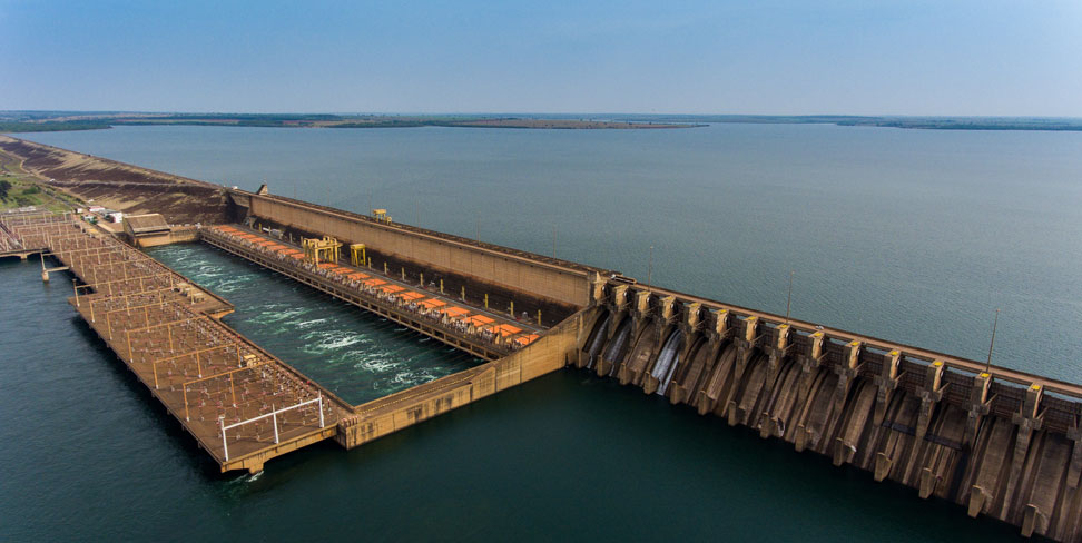 国际能源投资与承包 