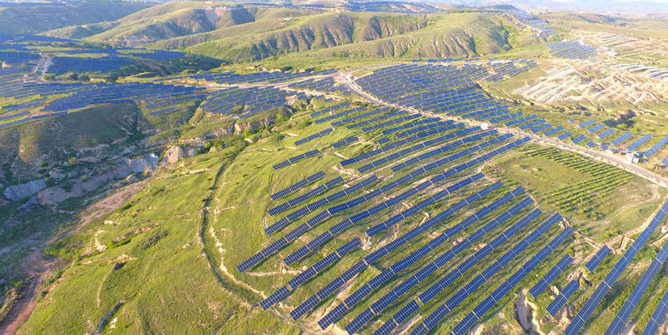 新能源开发与运营治理 